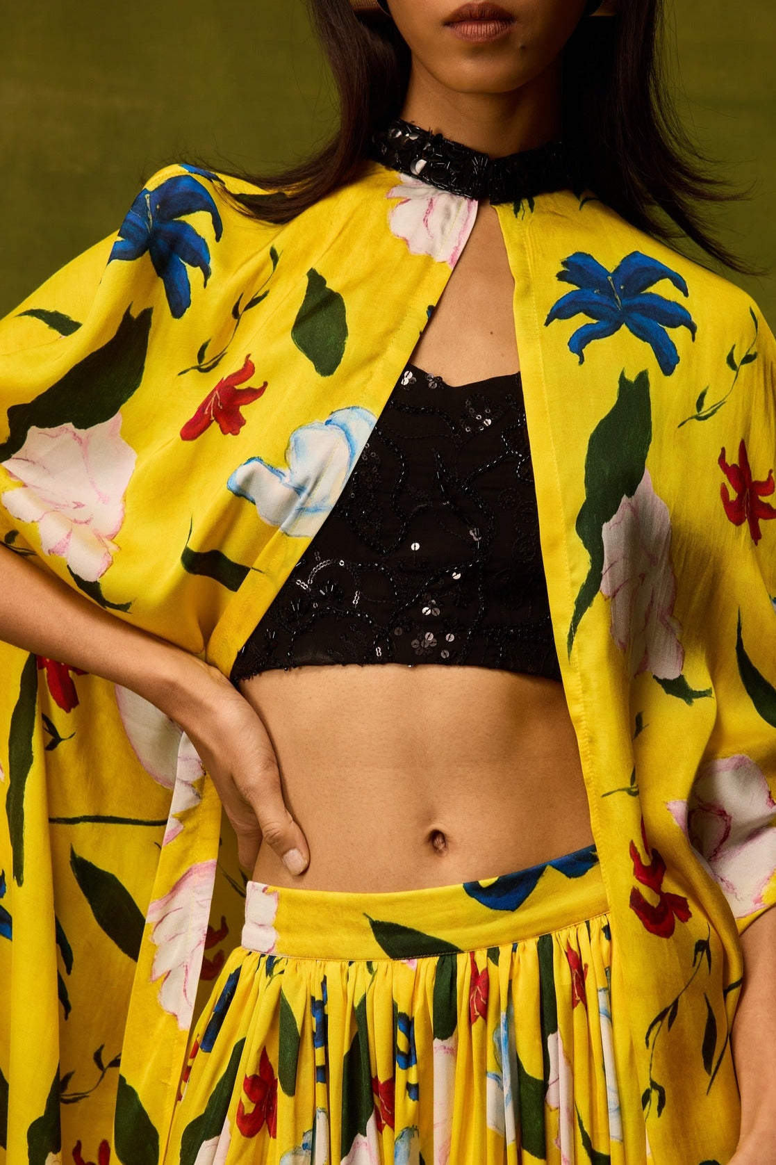 Citrus Bloom Cape