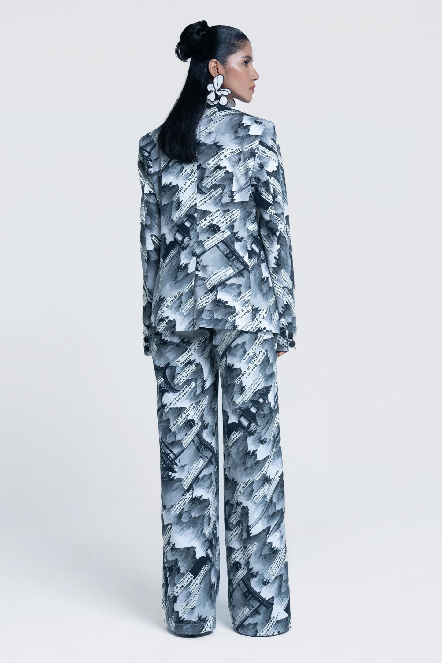 Sumi Gazette Pant Suit