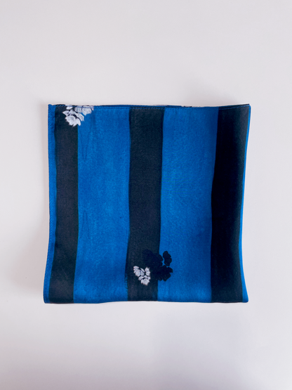 Saphiré Bloom Pocket Square